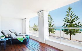 Cottesloe Beach Hotel